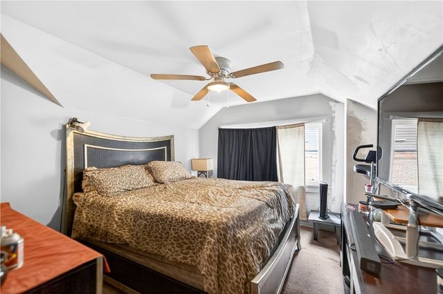 207 S Braddock Ave, Point Breeze, PA 15221