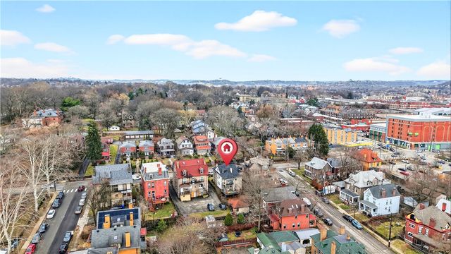 207 S Braddock Ave, Point Breeze, PA 15221