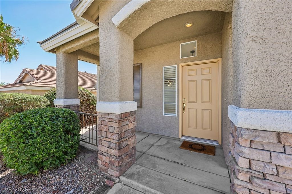 10669 Oak Crest Avenue, Las Vegas, NV 89144 — photo 3