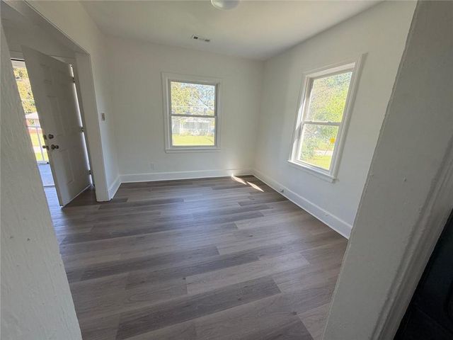 952 Estes Drive SW, Atlanta, GA 30310