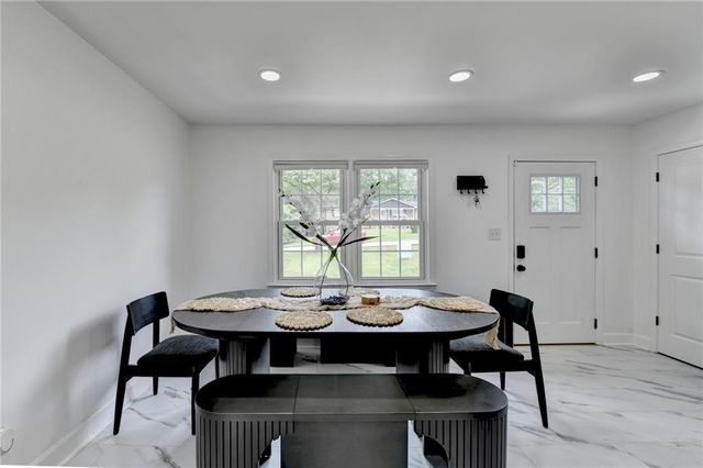 3799 Sweetbriar Circle, Lithia Springs, GA 30122