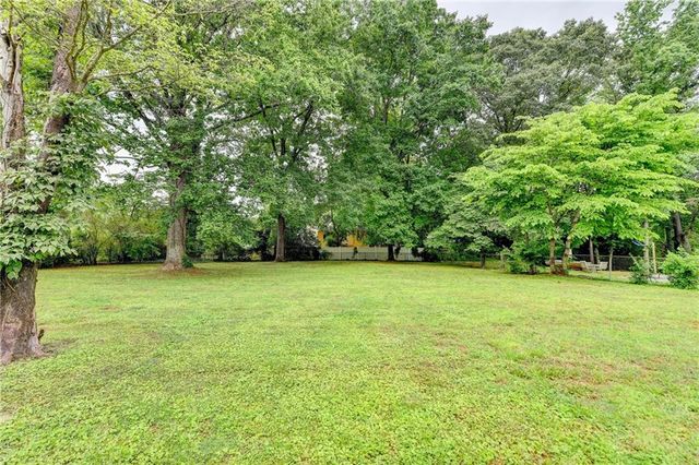 3799 Sweetbriar Circle, Lithia Springs, GA 30122