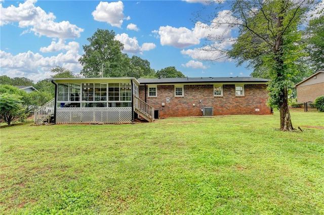3799 Sweetbriar Circle, Lithia Springs, GA 30122