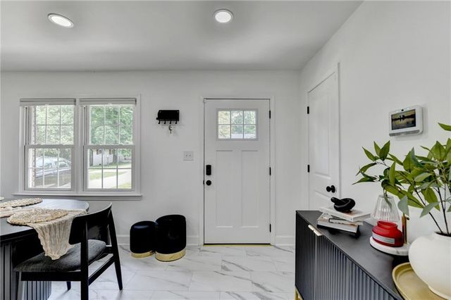 3799 Sweetbriar Circle, Lithia Springs, GA 30122