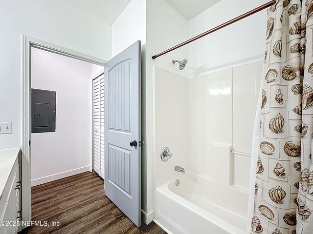 3690 KIRKPATRICK Circle 7-3, Jacksonville, FL 32210