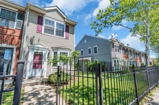 19 Clarion Ln, Newark City, NJ 07103