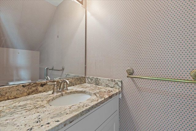 133 Northshore Drive, Burlington, VT 05408