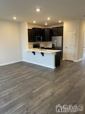 88 Peregrine Way, Burlington Twp, NJ 08016