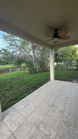 748 Tulip Circle, Weston, FL 33327