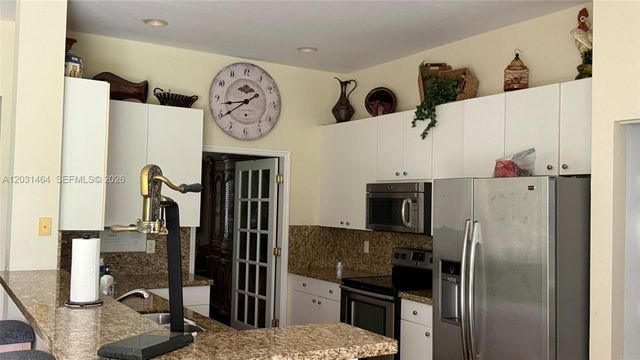 748 Tulip Circle, Weston, FL 33327