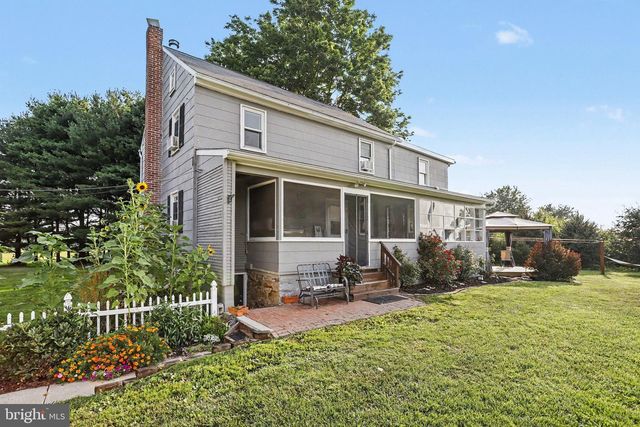 4091 WREN RD, Thomasville, PA 17364