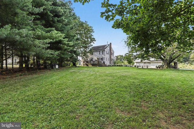 4091 WREN RD, Thomasville, PA 17364