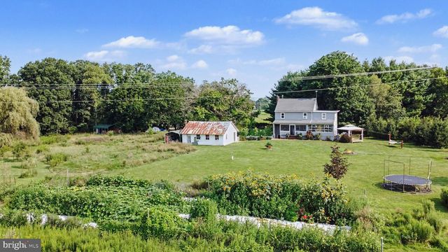 4091 WREN RD, Thomasville, PA 17364