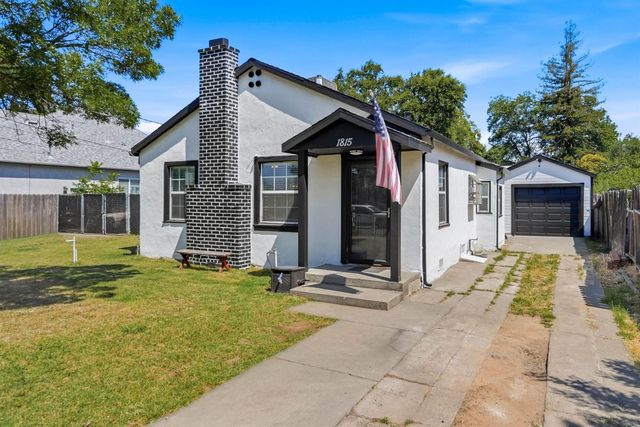 1815 Kenwood St, Sacramento, CA 95815