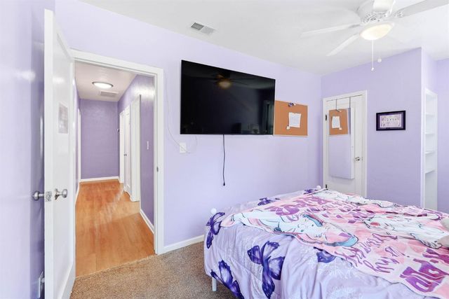 1815 Kenwood St, Sacramento, CA 95815