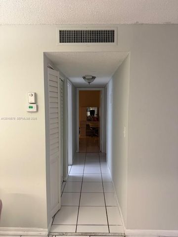 2420 Diana Dr 302, Hallandale Beach, FL 33009