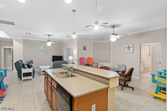 5118 SW 19th PL, Cape Coral, FL 33914