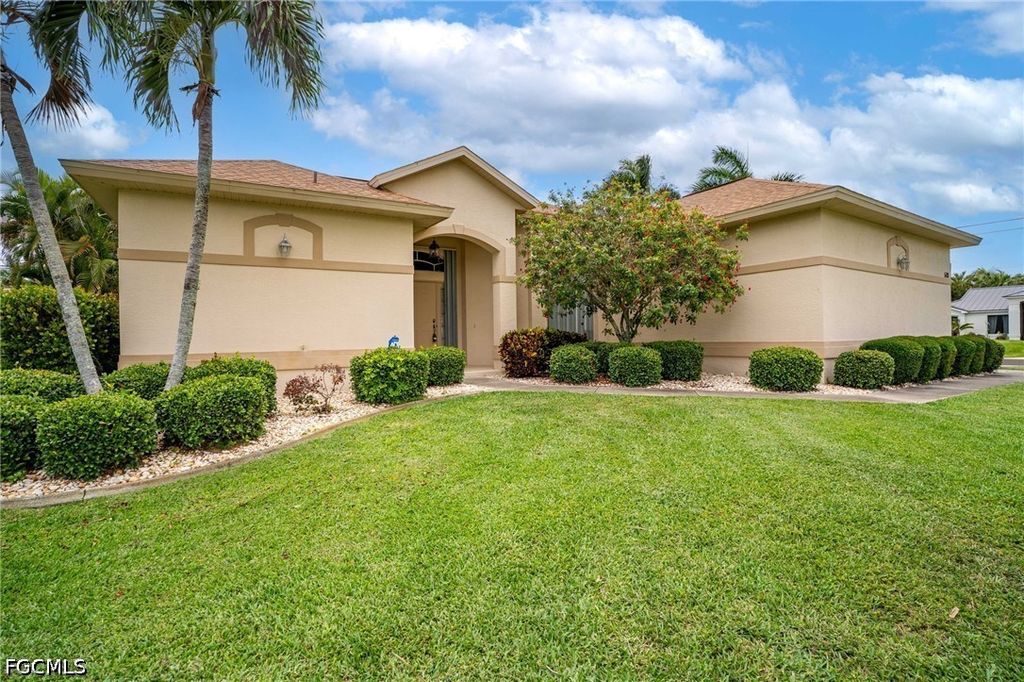 5118 SW 19th PL, Cape Coral, FL 33914