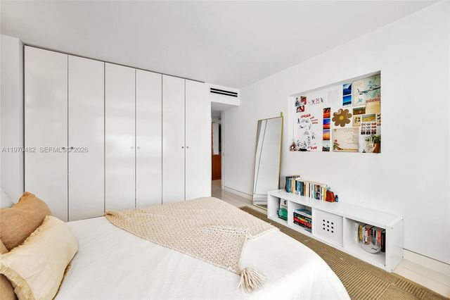 199 Ocean Lane Dr 401, Key Biscayne, FL 33149