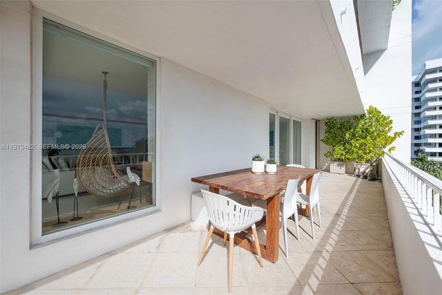 199 Ocean Lane Dr 401, Key Biscayne, FL 33149