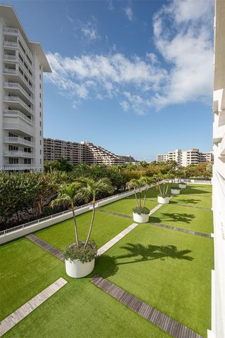 199 Ocean Lane Dr 401, Key Biscayne, FL 33149