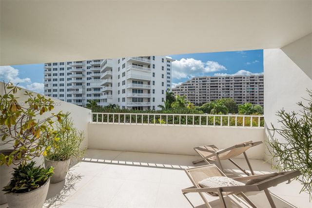 199 Ocean Lane Dr 401, Key Biscayne, FL 33149