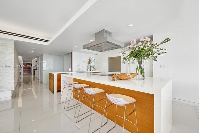 199 Ocean Lane Dr 401, Key Biscayne, FL 33149