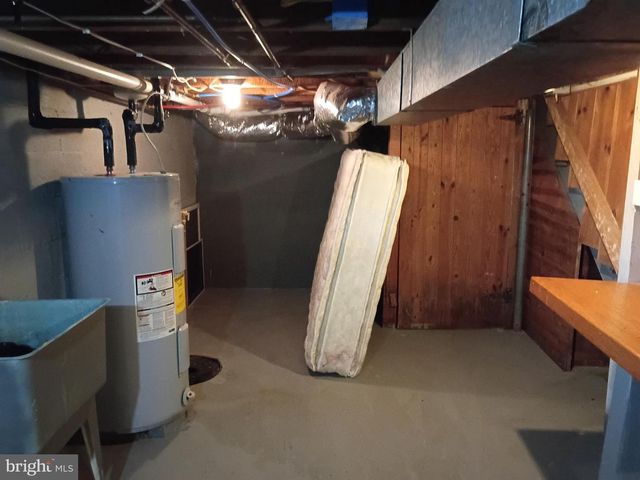 980 GREENWOOD RD, Winchester, VA 22602