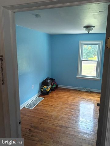 980 GREENWOOD RD, Winchester, VA 22602