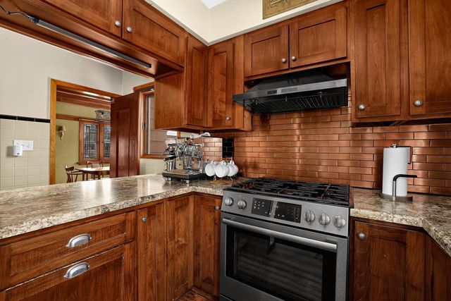 346 Leonard STREET N, West Salem, WI 54669