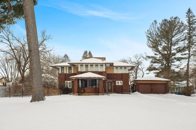 346 Leonard STREET N, West Salem, WI 54669