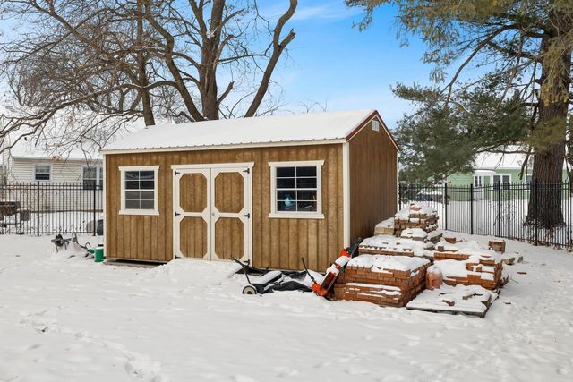 346 Leonard STREET N, West Salem, WI 54669