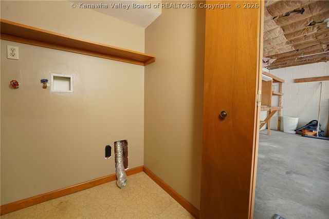 166 Timberlake Circle, Scott Depot, WV 25560
