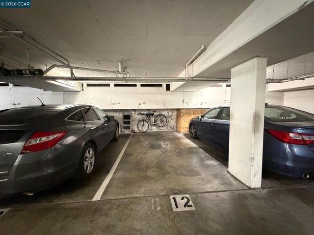94 Bayo Vista Avenue 305, Oakland, CA 94611