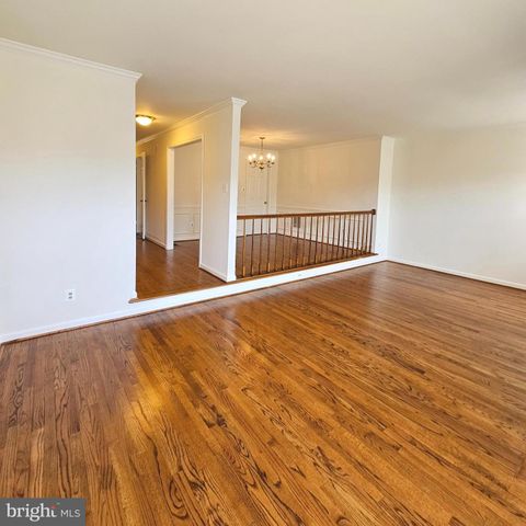 3019 MEETING ST, Falls Church, VA 22044