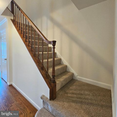 3019 MEETING ST, Falls Church, VA 22044