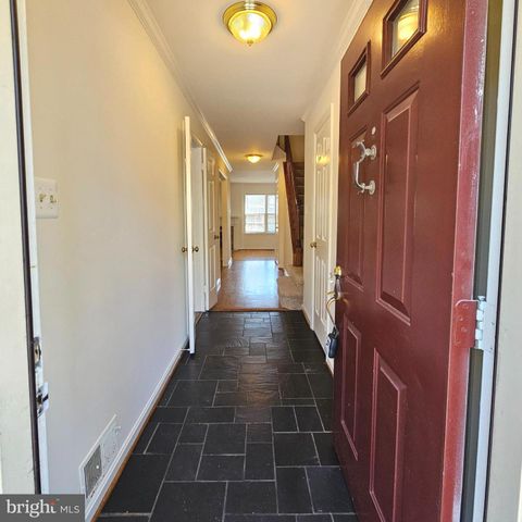 3019 MEETING ST, Falls Church, VA 22044