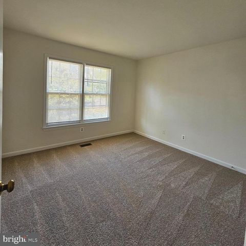 3019 MEETING ST, Falls Church, VA 22044