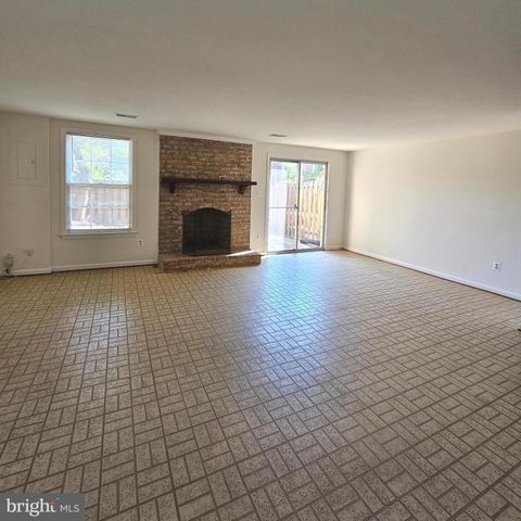 3019 MEETING ST, Falls Church, VA 22044