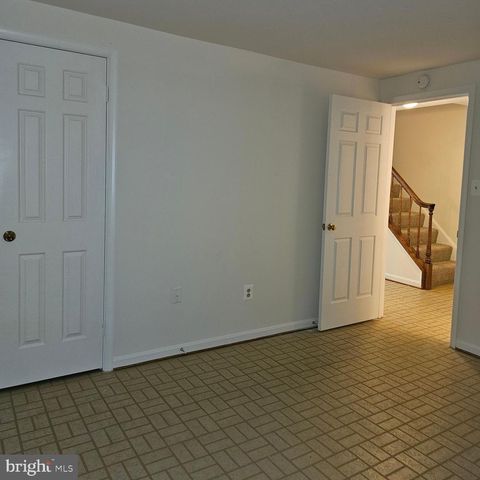 3019 MEETING ST, Falls Church, VA 22044