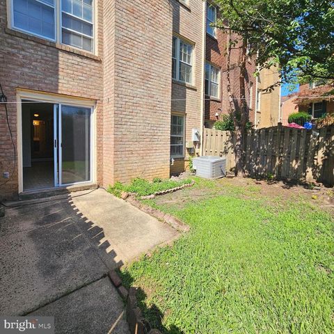3019 MEETING ST, Falls Church, VA 22044