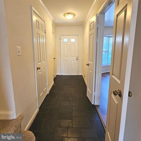 3019 MEETING ST, Falls Church, VA 22044