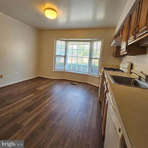 3019 MEETING ST, Falls Church, VA 22044