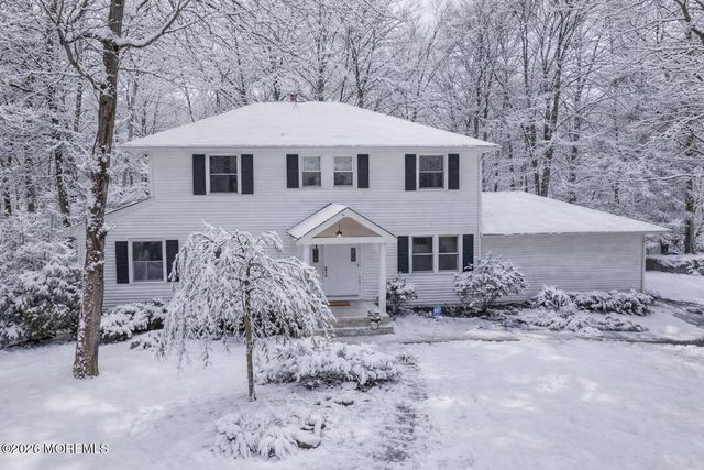 52 Yorktown Road, East Brunswick, NJ 08816