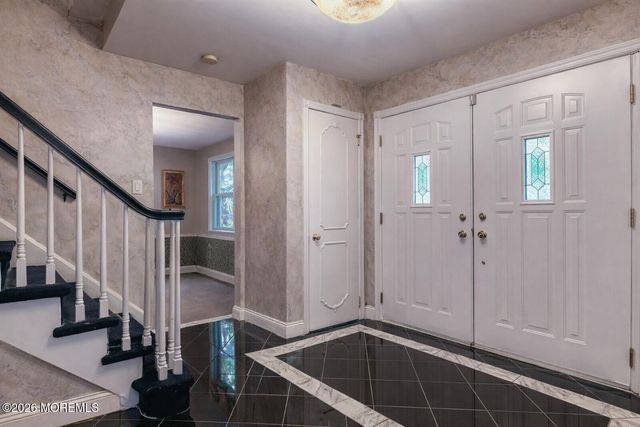 52 Yorktown Road, East Brunswick, NJ 08816