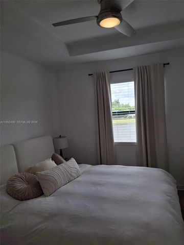 5990 Mustang Mnr, Davie, FL 33314