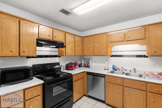 757 Melissa Drive, Hinesville, GA 31313