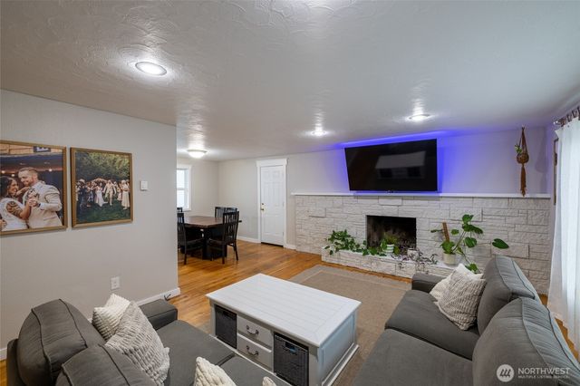 2026 28th Avenue, Longview, WA 98632