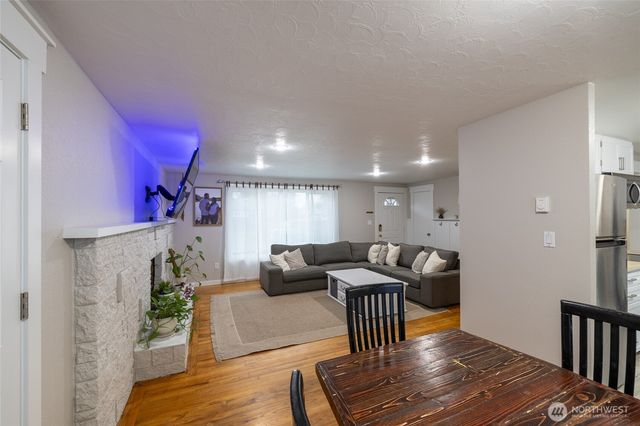 2026 28th Avenue, Longview, WA 98632