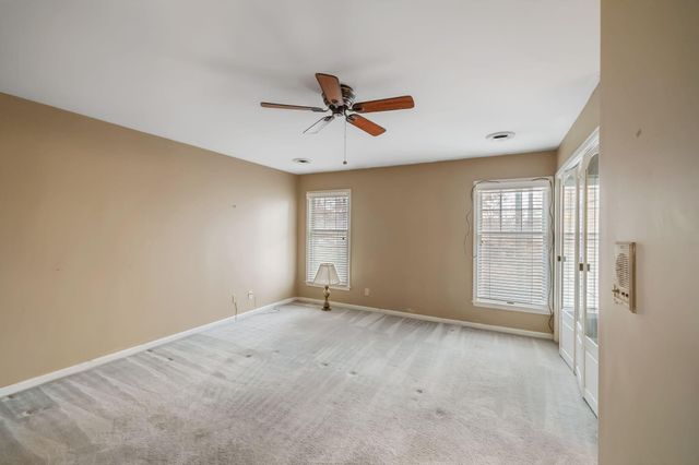 4203 Oakgrove Drive, Valparaiso, IN 46383